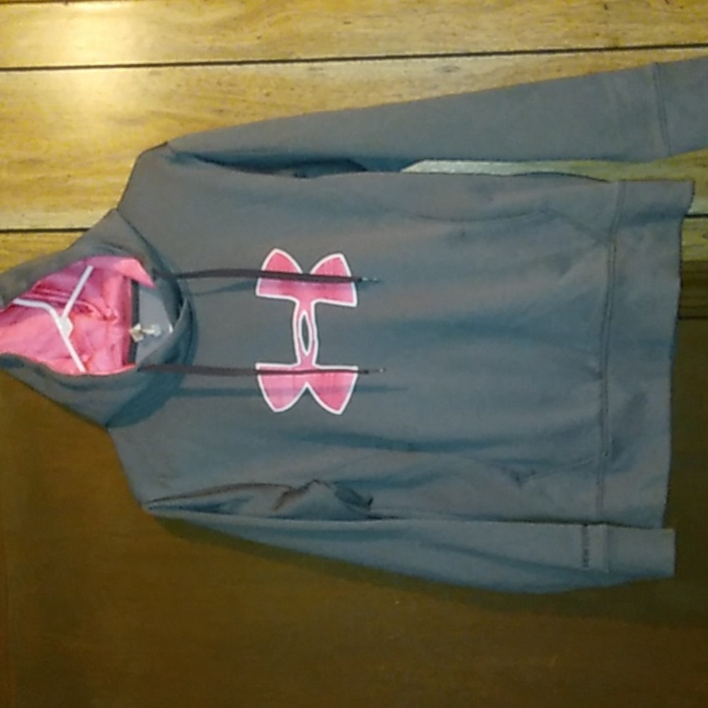 Under Armour hoodie #cancer awareness